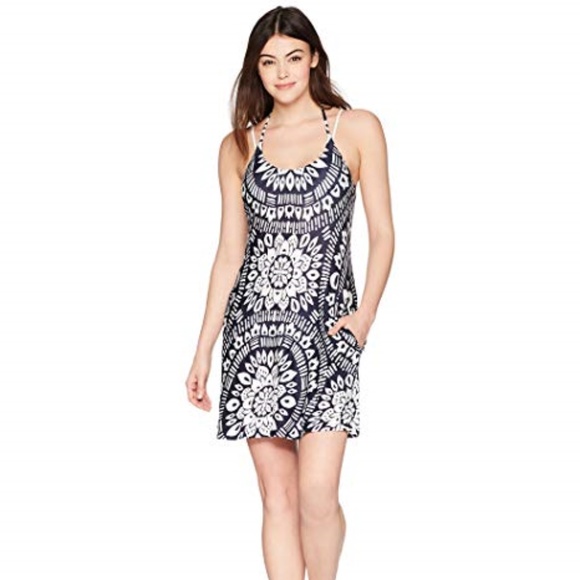 Trina Turk Dresses & Skirts - Trina Turk Indochine Short Dress Cover Up .